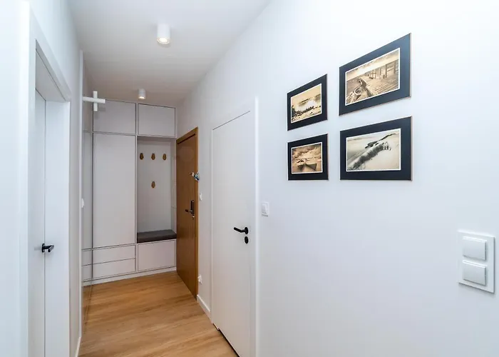 5o5 Deluxe By Oneapartments Апартаменти